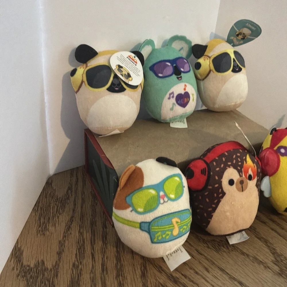 Lot McDonald‎ Squishmellow 6